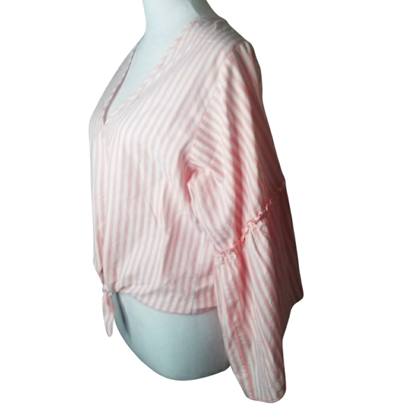 🦋Lavender Field Pinstripe Trumpet Sleeve Tie Front Top - Picture 3 of 6